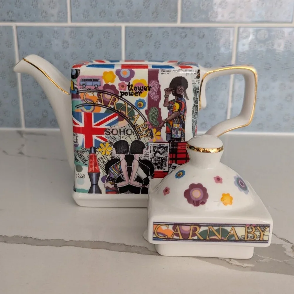 James Sadler British Teapot Famous Streets Carnaby Collectible - Picture 8 of 10